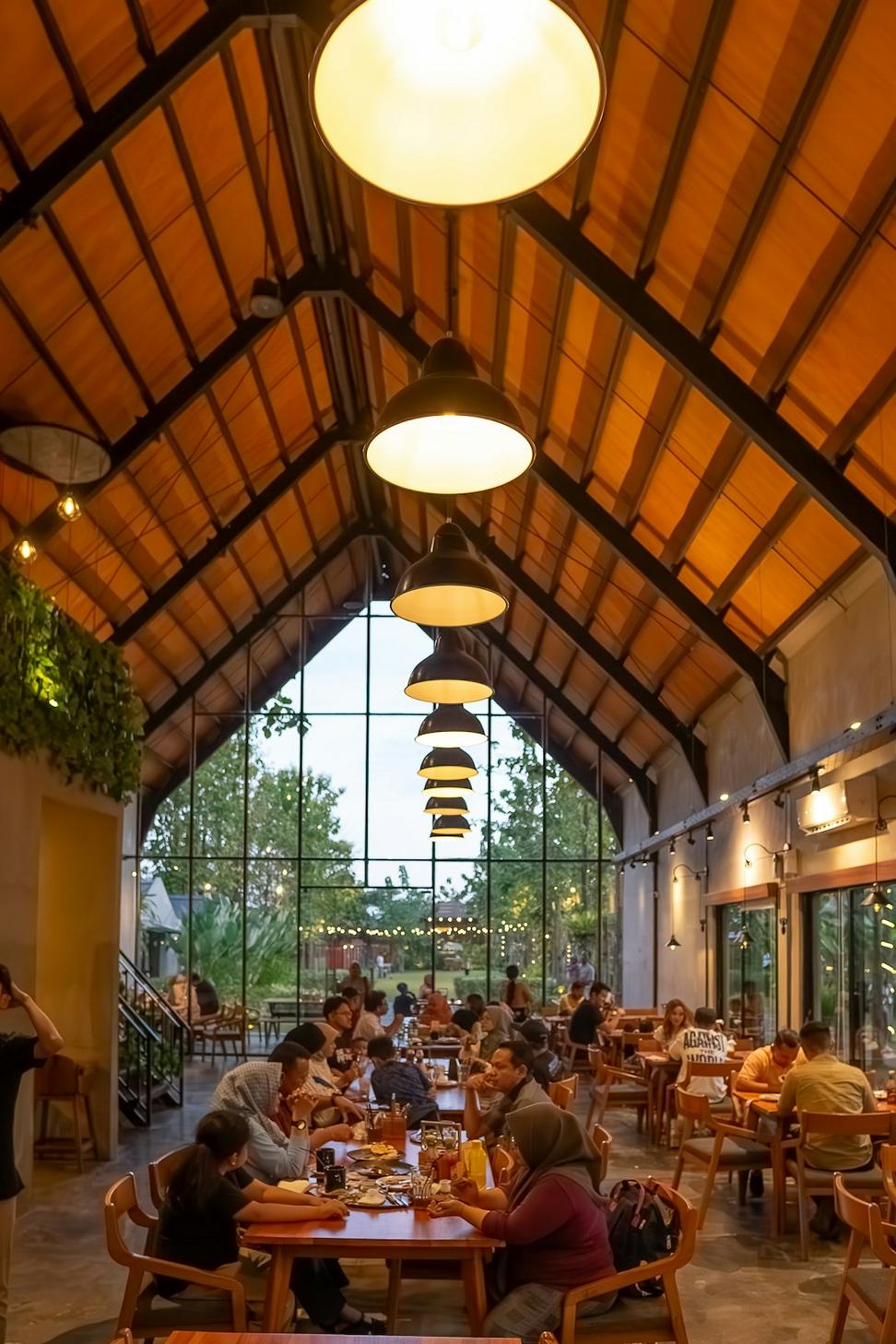 Farm-to-Table Restaurant